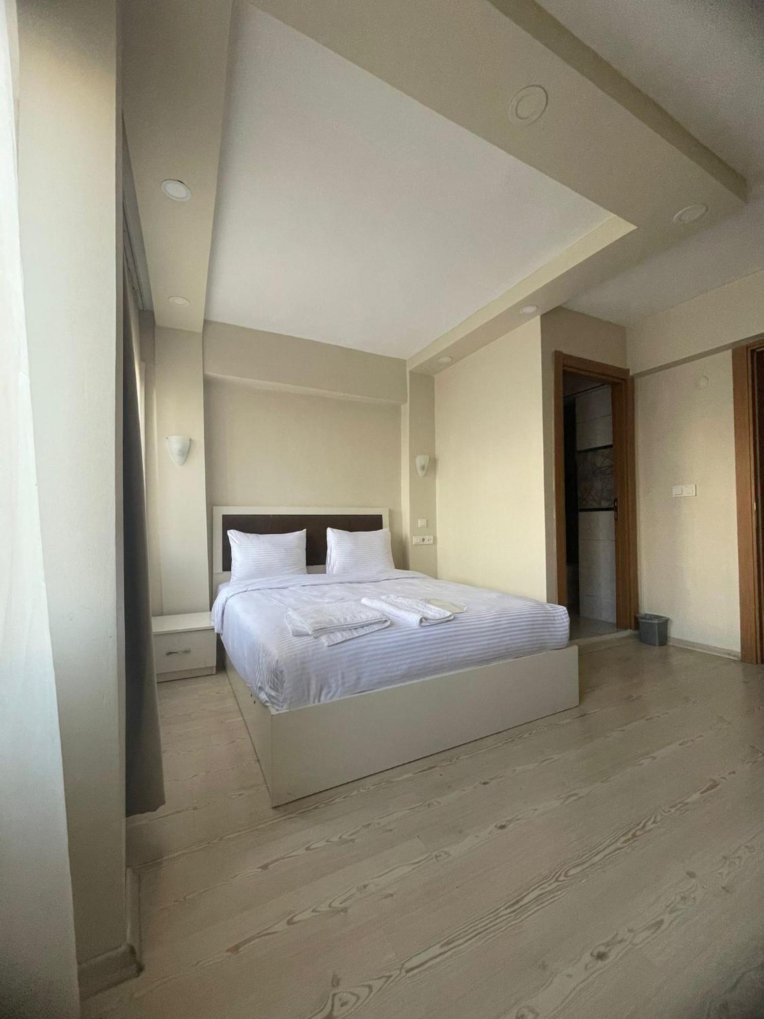 Ufuk Hotel Estambul Exterior foto