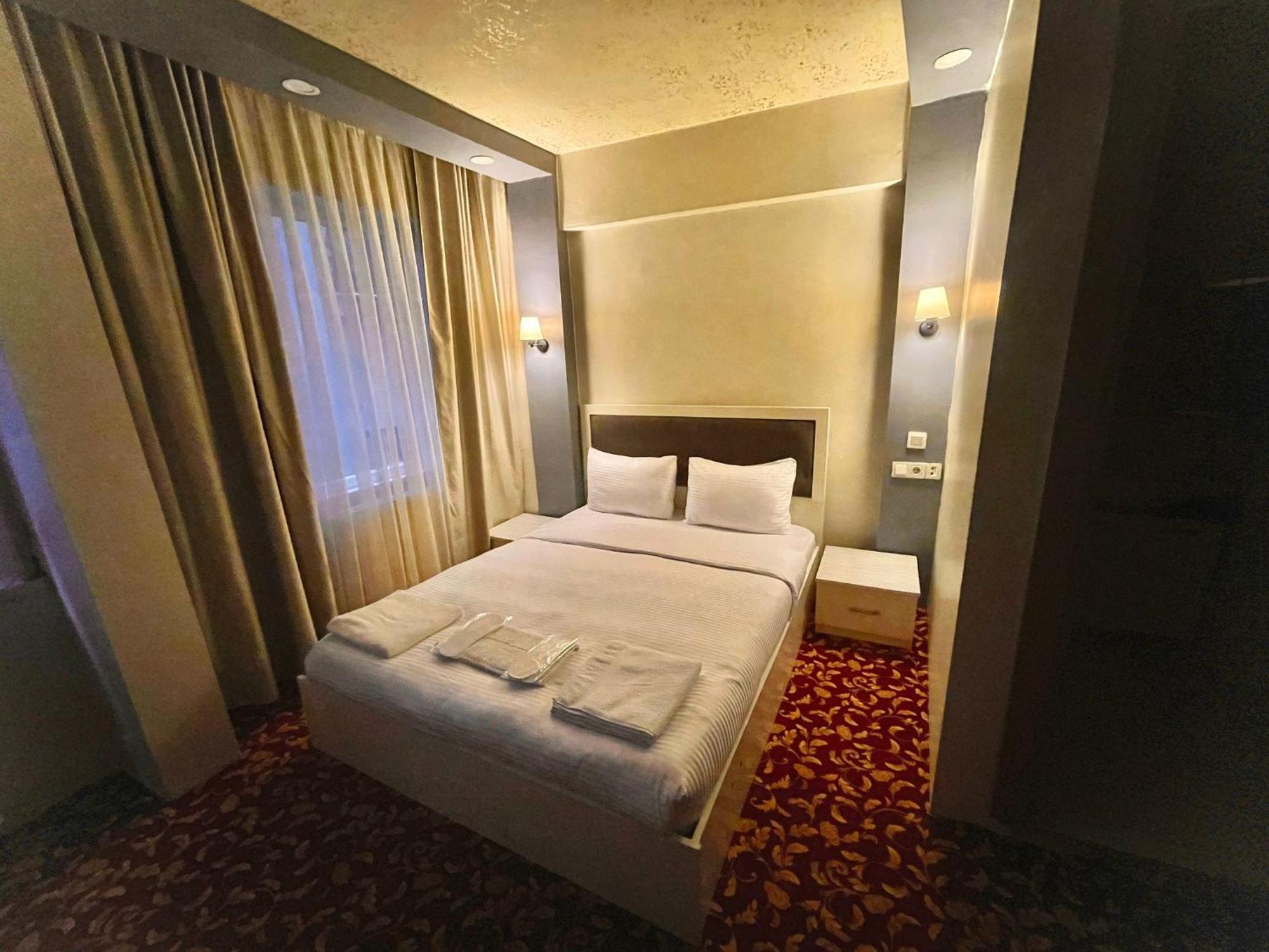 Ufuk Hotel Estambul Exterior foto